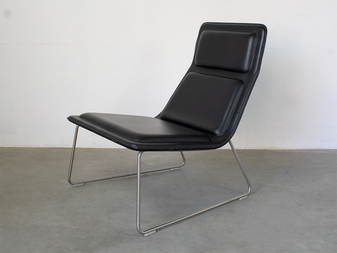 Cappellini Jasper Morrison low pad fauteuil zwart 3