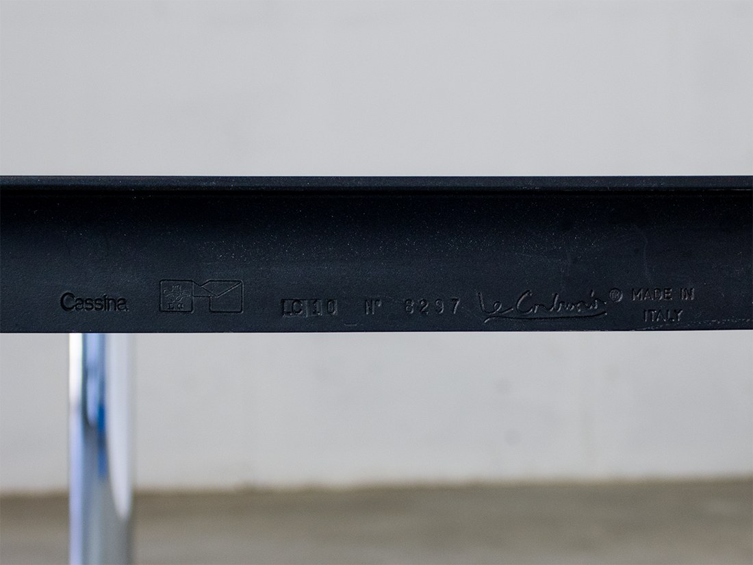 Cassina LC10 Coffee Table Le Corbusier n8297 b3