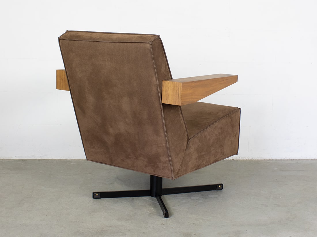 Spectrum Press Room Chair Gerrit Rietveld 5