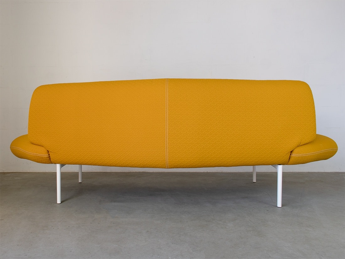 Haworth Openest Feather Sofa Patricia Urquiola geel 4