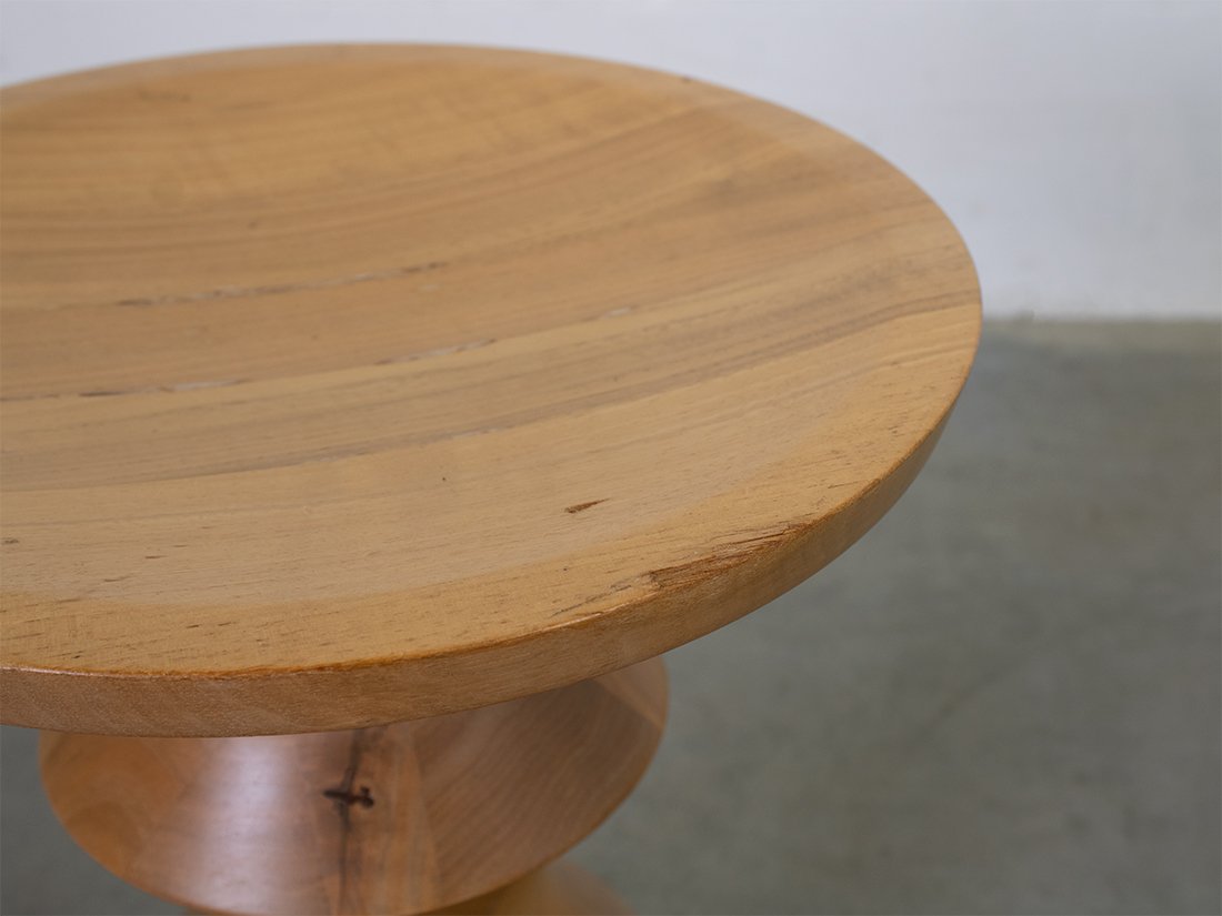 Vitra Ray Eames stool model A 2025 4