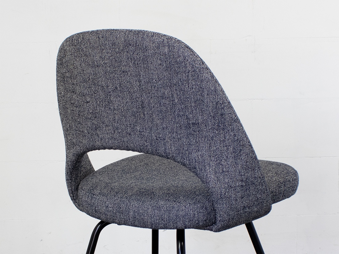 Knoll Saarinen Eetkamer stoel denim 5