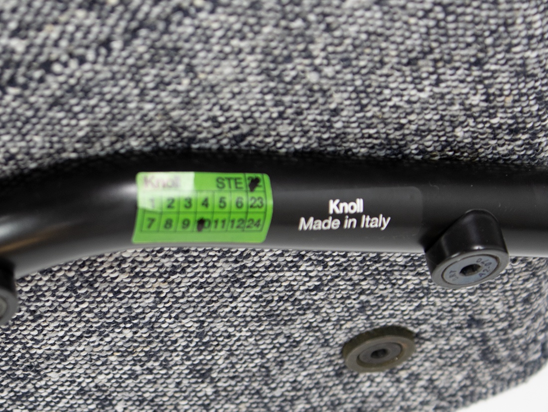 Knoll Saarinen Executive Chair 8