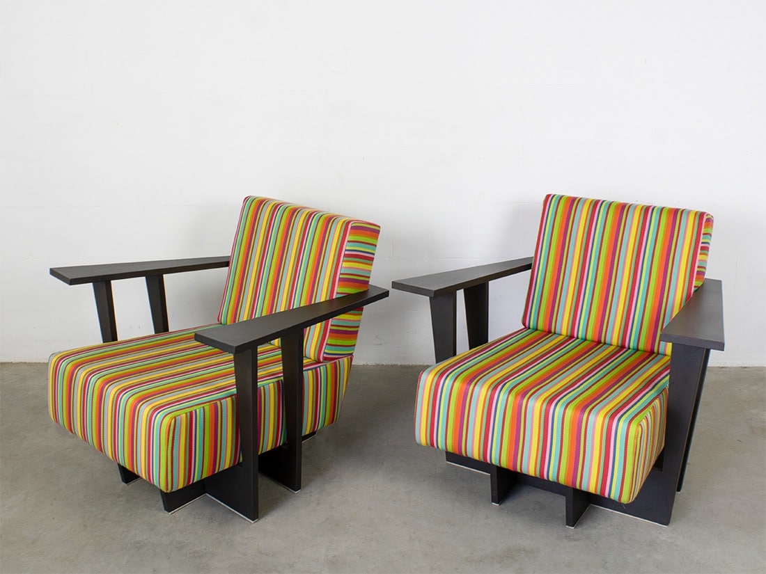 Neil David F2 armchair 1