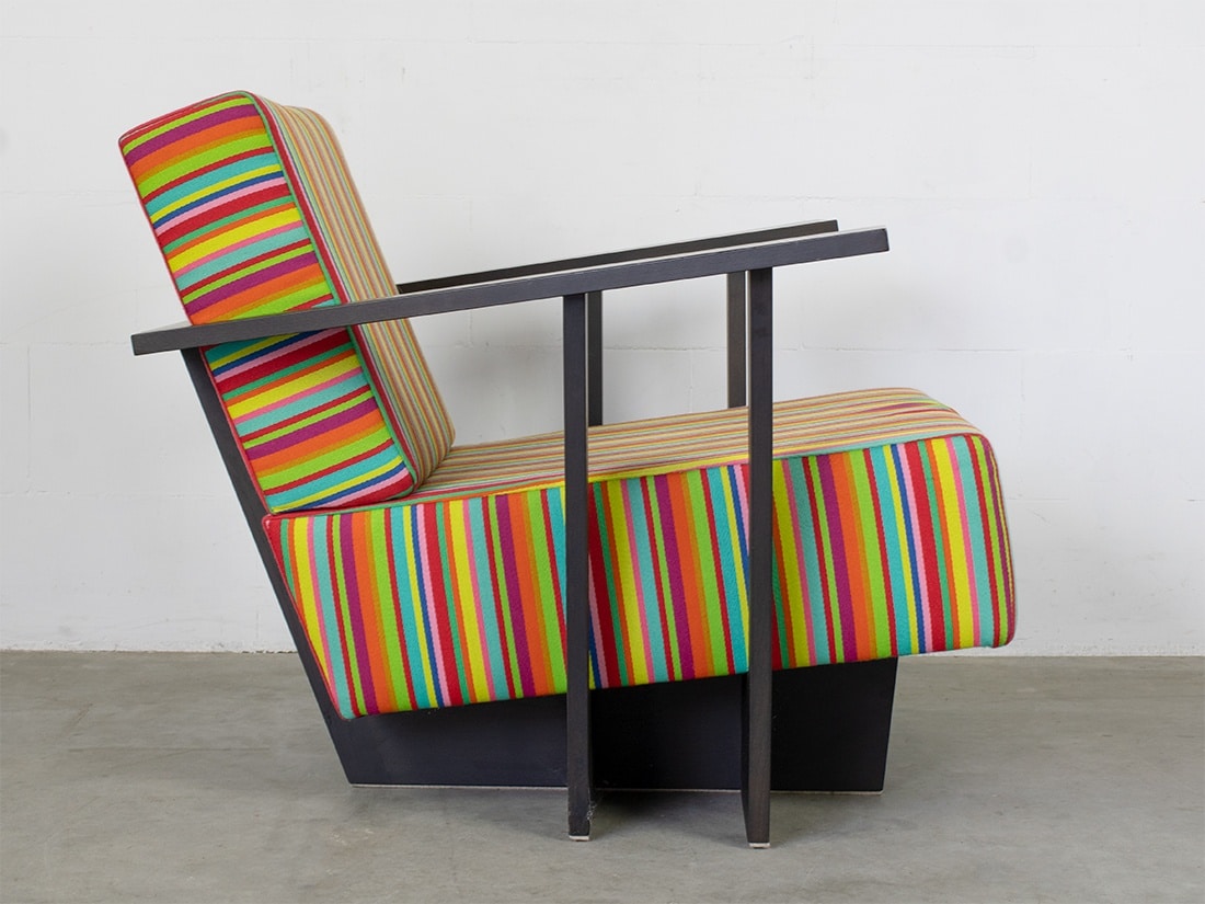 Neil David F2 armchair 4