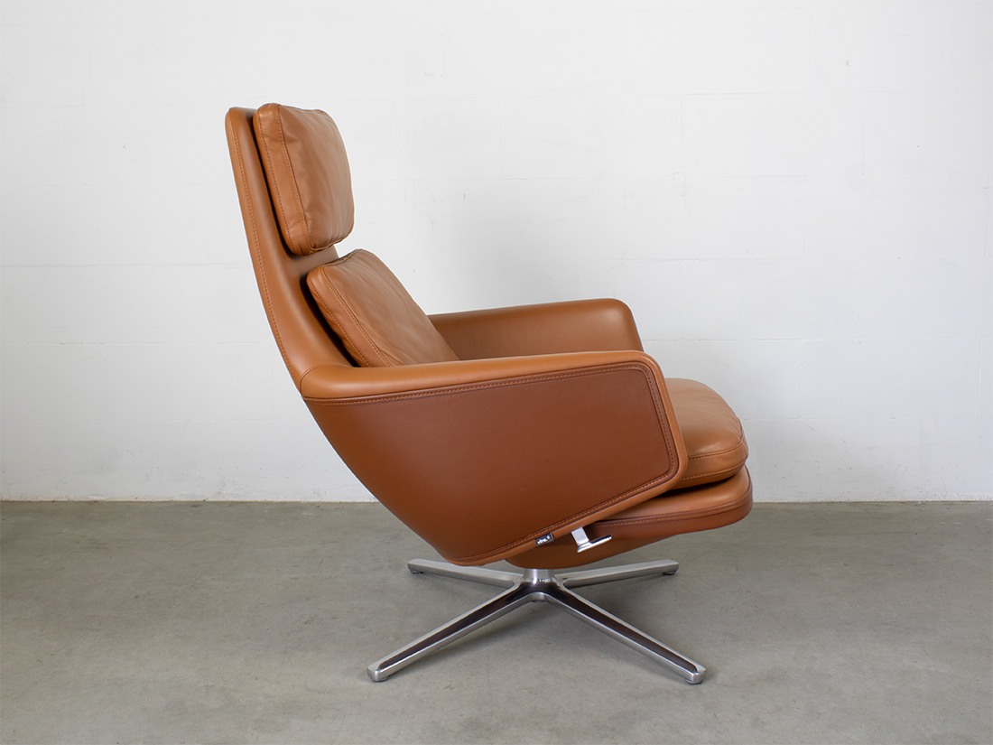 Vitra Grand Relax fauteuil cognac 2