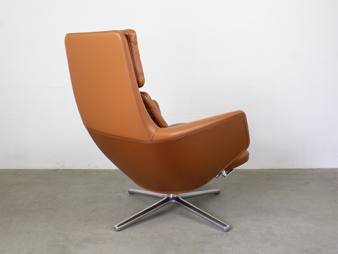 Vitra Grand Relax fauteuil cognac 3