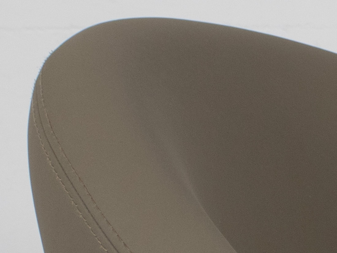 Artifort Nina Stoel Taupe Rene Holten 7
